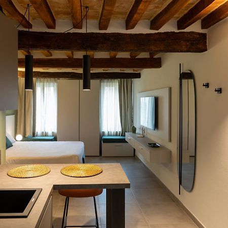 Palais Bernadette Aparthotel Parma Eksteriør bilde